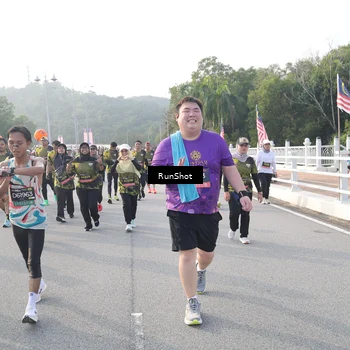 Runner Photo 6851750