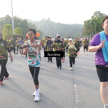 Runner Photo 6851792