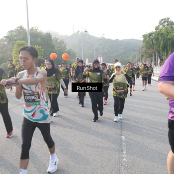Runner Photo 6851823