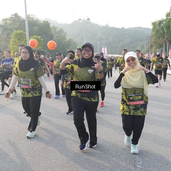 Runner Photo 6851865