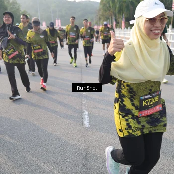 Runner Photo 6851898