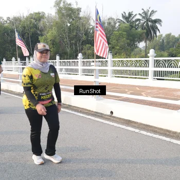 Runner Photo 6851899