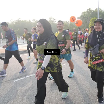 Runner Photo 6851938