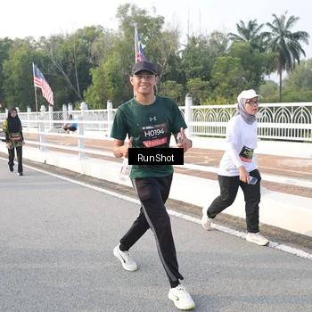 Runner Photo 6851991