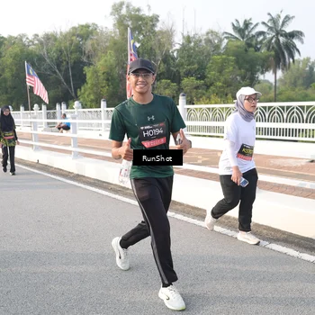 Runner Photo 6852021