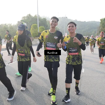 Runner Photo 6852055