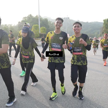 Runner Photo 6852064