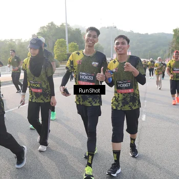 Runner Photo 6852071
