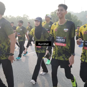 Runner Photo 6852089