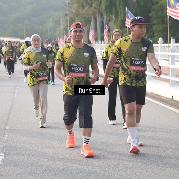Runner Photo 6852099