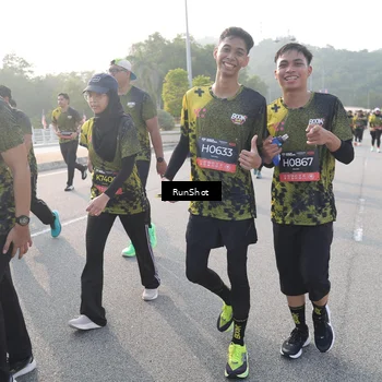 Runner Photo 6852113