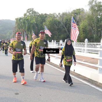Runner Photo 6852145
