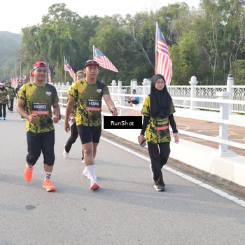 Runner Photo 6852148