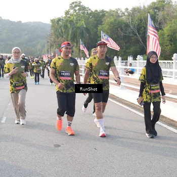 Runner Photo 6852259