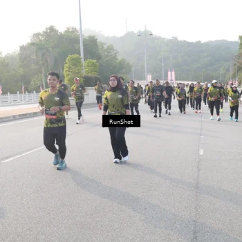 Runner Photo 6852265