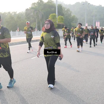 Runner Photo 6852327