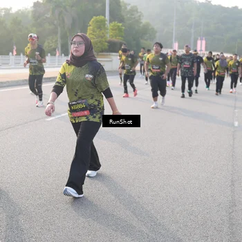 Runner Photo 6852334