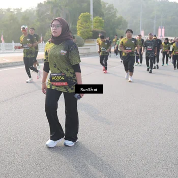 Runner Photo 6852361