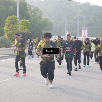 Runner Photo 6852387