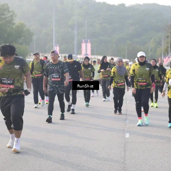 Runner Photo 6852401