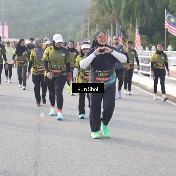 Runner Photo 6852426