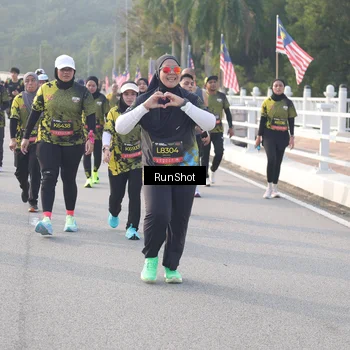 Runner Photo 6852444