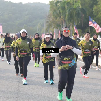 Runner Photo 6852474