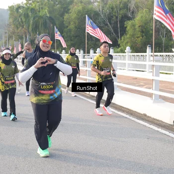 Runner Photo 6852505
