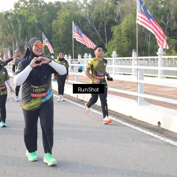 Runner Photo 6852508