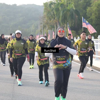 Runner Photo 6852517