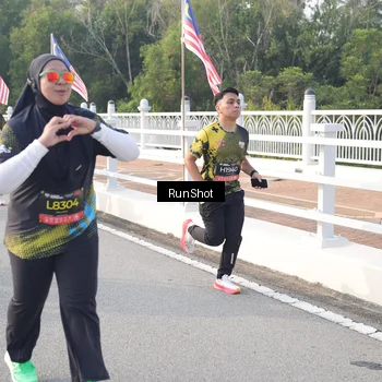 Runner Photo 6852533