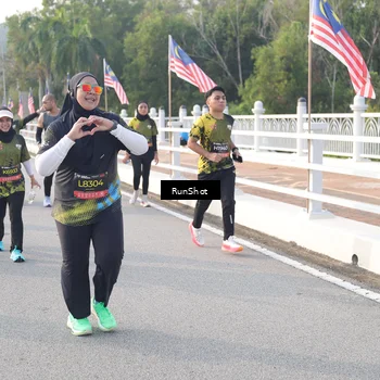 Runner Photo 6852554