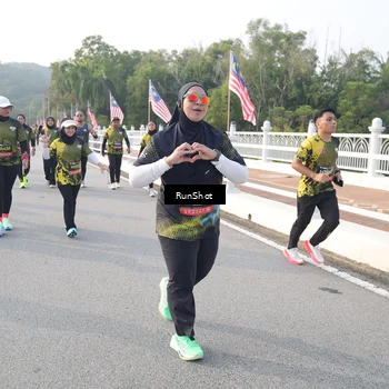 Runner Photo 6852578