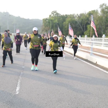 Runner Photo 6852581