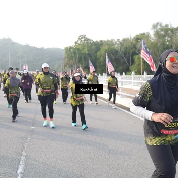 Runner Photo 6852594