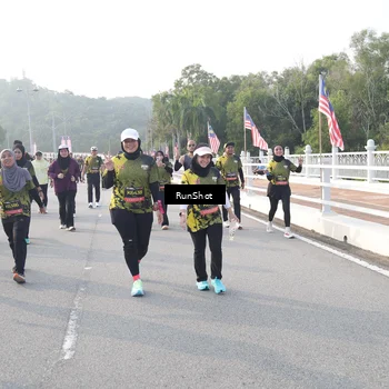 Runner Photo 6852617