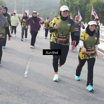 Runner Photo 6852644