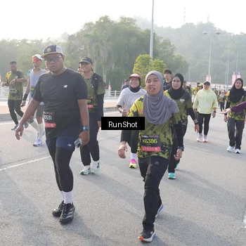 Runner Photo 6852680