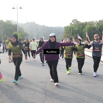 Runner Photo 6852745