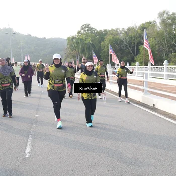 Runner Photo 6852759