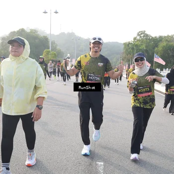 Runner Photo 6852947
