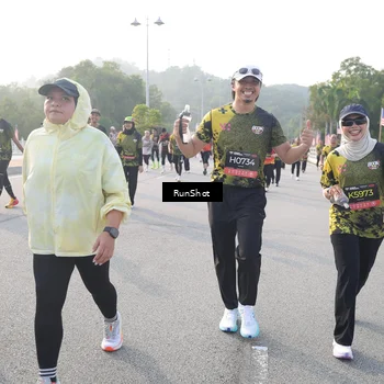 Runner Photo 6852957