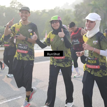 Runner Photo 6853070