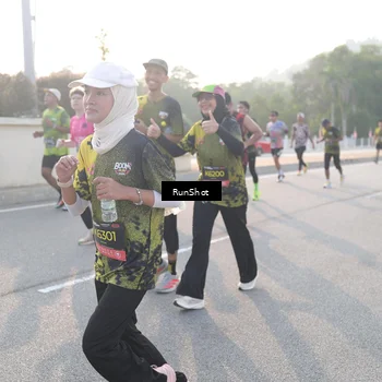 Runner Photo 6853109