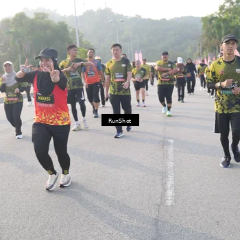 Runner Photo 6853181