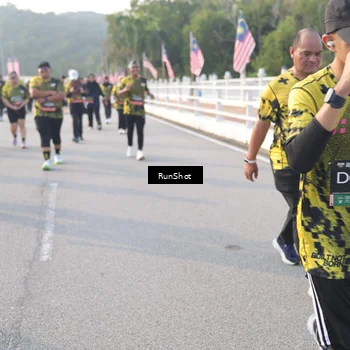 Runner Photo 6853214