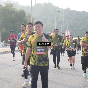 Runner Photo 6853231