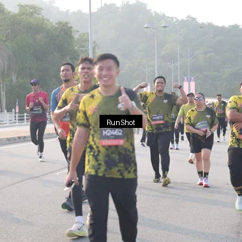 Runner Photo 6853246