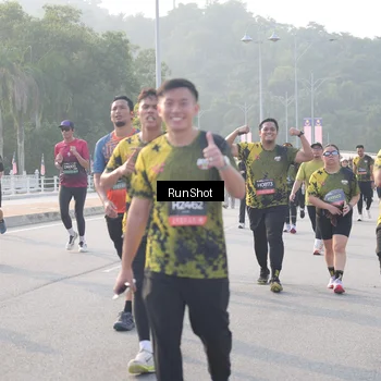 Runner Photo 6853249