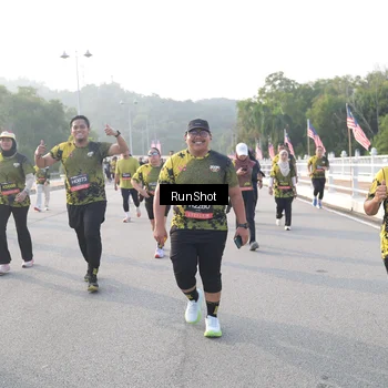 Runner Photo 6853382